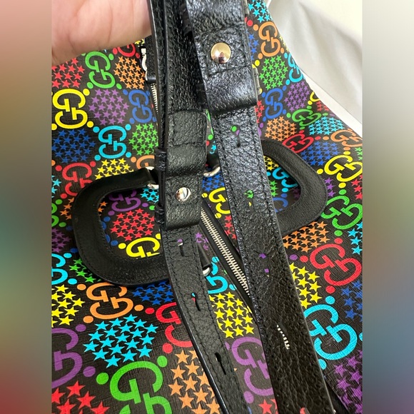 Gucci Psychedelic GG Supreme Travel Bag - Picture 14 of 16
